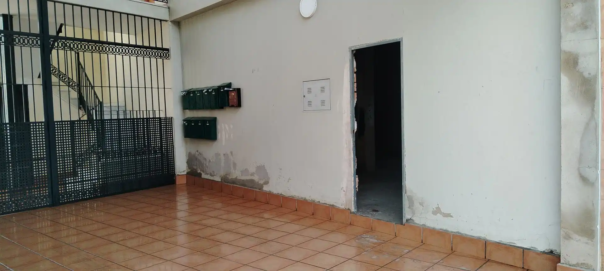 Local en venta en Ronda de los Legionarios, 21, La Palma del Condado Local en venta en La Palma del Condado