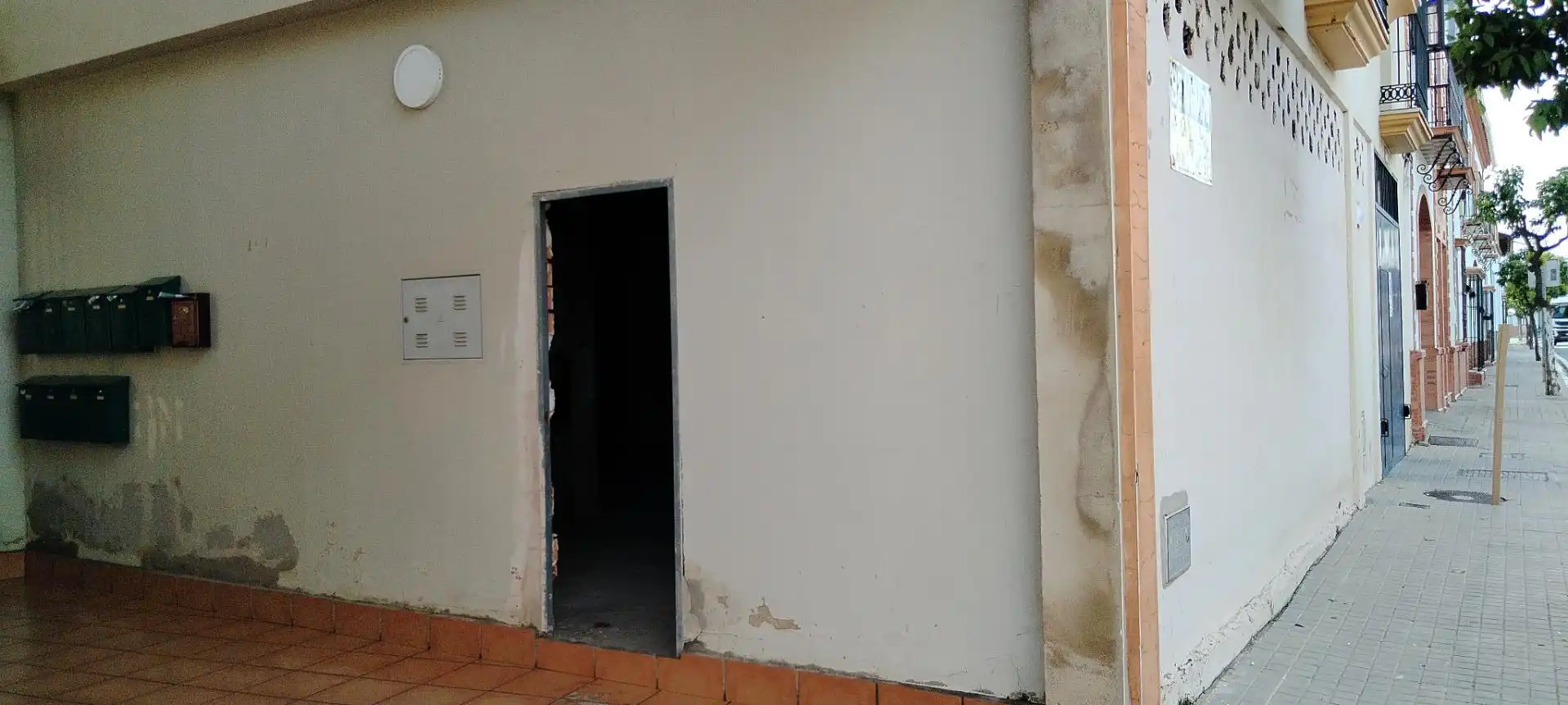 Local en venta en Ronda de los Legionarios, 21, La Palma del Condado Local en venta en La Palma del Condado