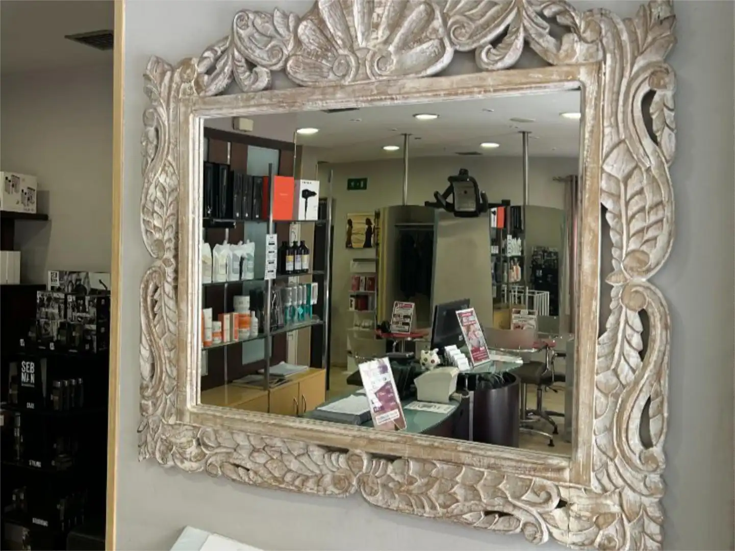Commercial properties for rent in Calle de Mesena, 10, Canillas