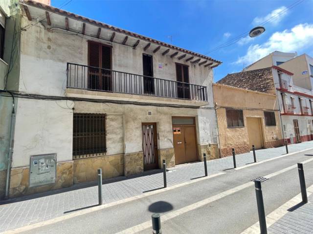 Casa adosada en Venta en Carrer de Montserrat, 56 en Centre