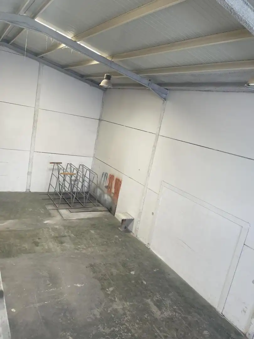 Nave industrial de alquiler en Marbella