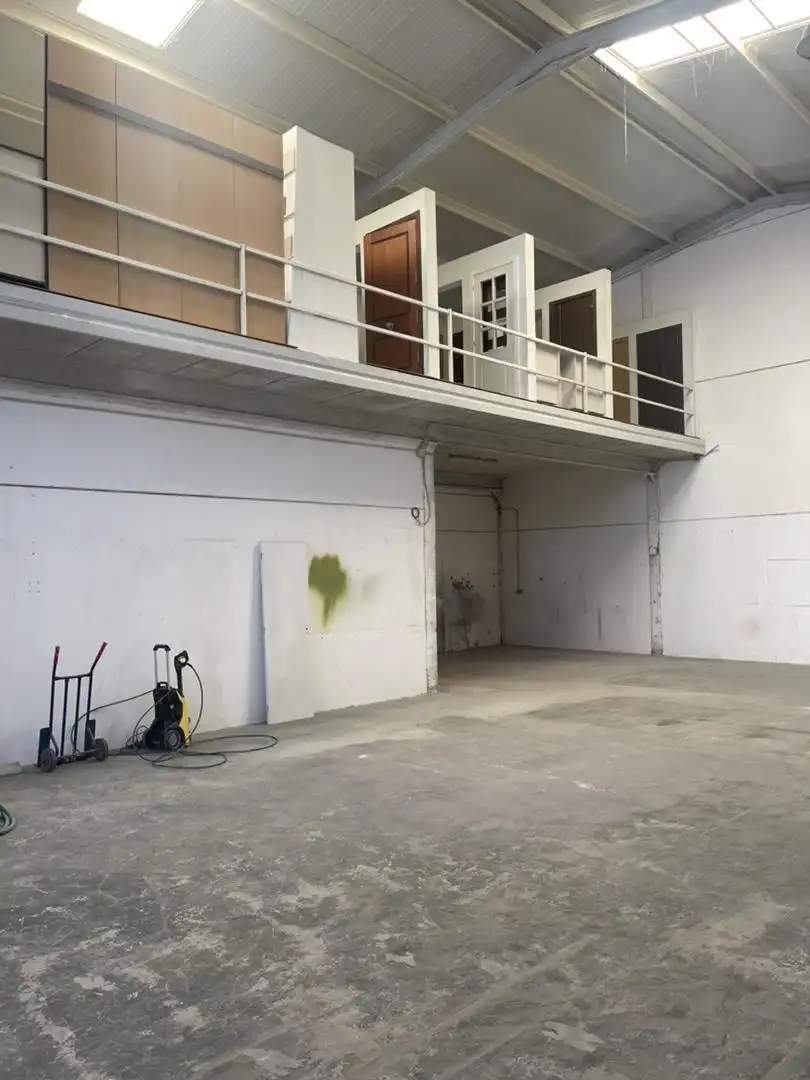 Nave industrial de alquiler en Marbella