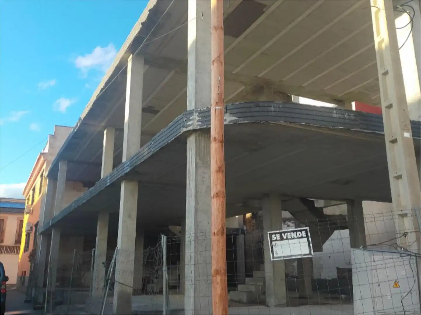 Casa adosada en venda a Calle Sierra Nevada, 62, Huétor Vega Vista exterior de Casa adosada en venda en Huétor Vega amb Balcó