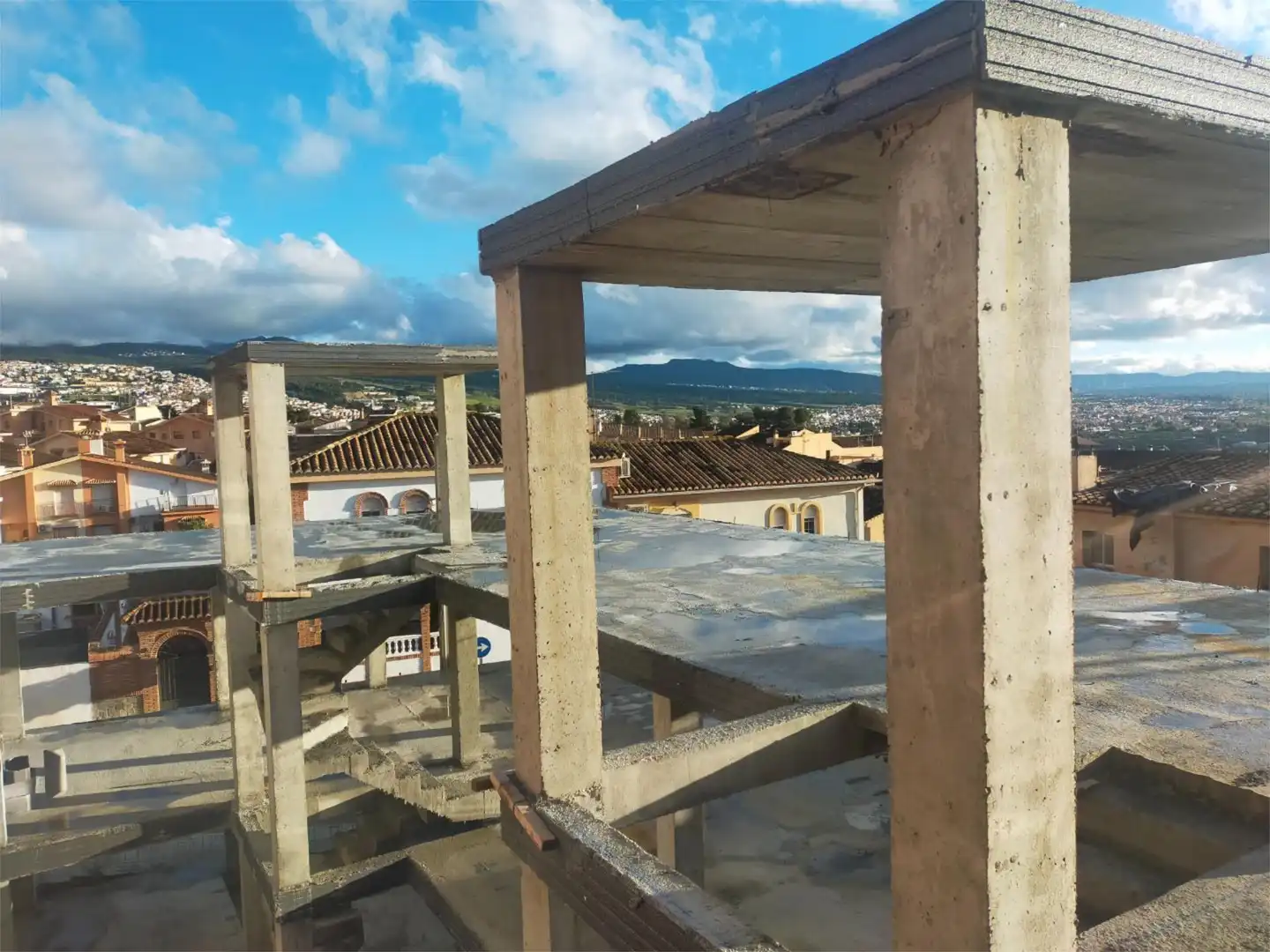 Casa adosada en venda a Calle Sierra Nevada, 62, Huétor Vega Vista exterior de Casa adosada en venda en Huétor Vega amb Balcó