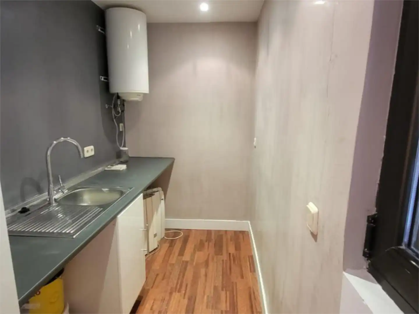 Kitchen of Office for rent in Las Rozas de Madrid
