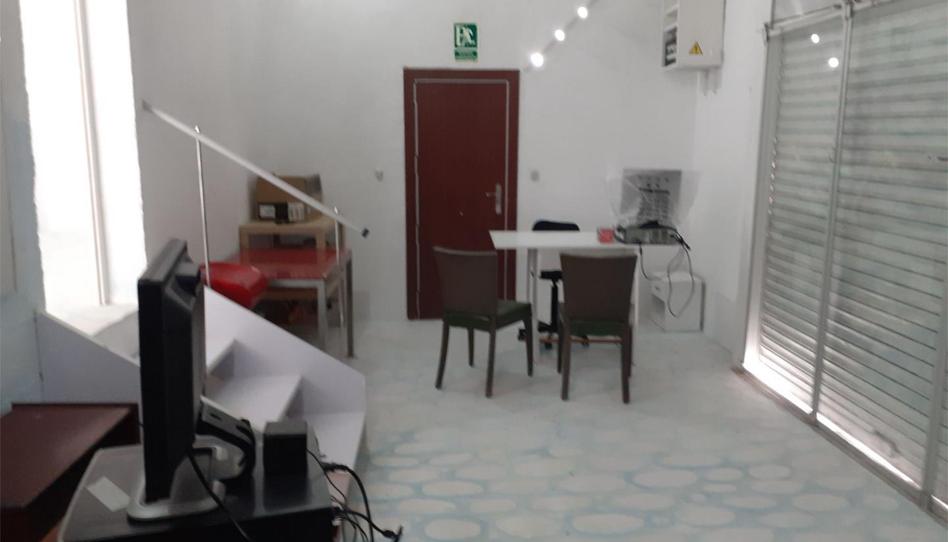 Premises to rent in Passeig de Fabra I Puig, 362, El Turó de la Peira, Barcelona - image 1 Photo 1 of Premises to rent in Passeig de Fabra I Puig, 362, El Turó de la Peira, Barcelona