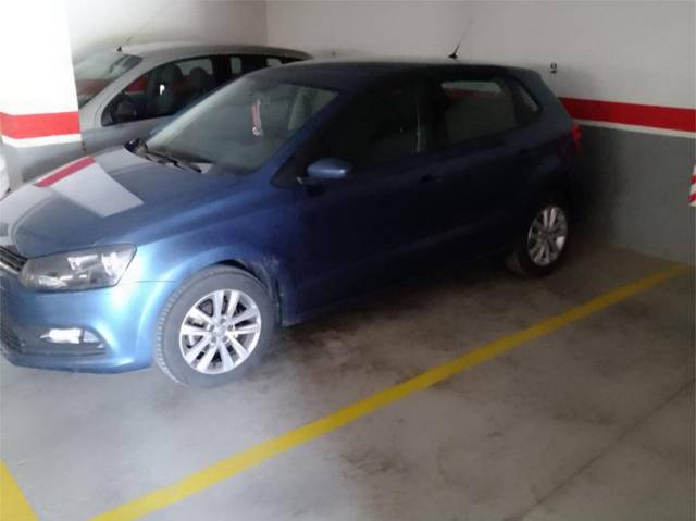 Garaje en Venta en Calle Miguel de Unamuno, 10 en Fuentes de Ebro