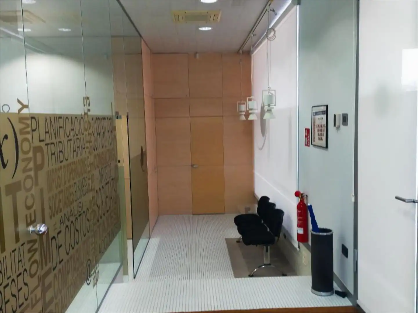 Oficina en venda a Carrer Marquès de Caldes de Montbui, 69, Eixample Sud – Migdia Oficina en venda en Girona