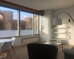 Sala d'estar de Apartament de lloguer en Ávila Capital amb Calefacció, Parquet i Moblat