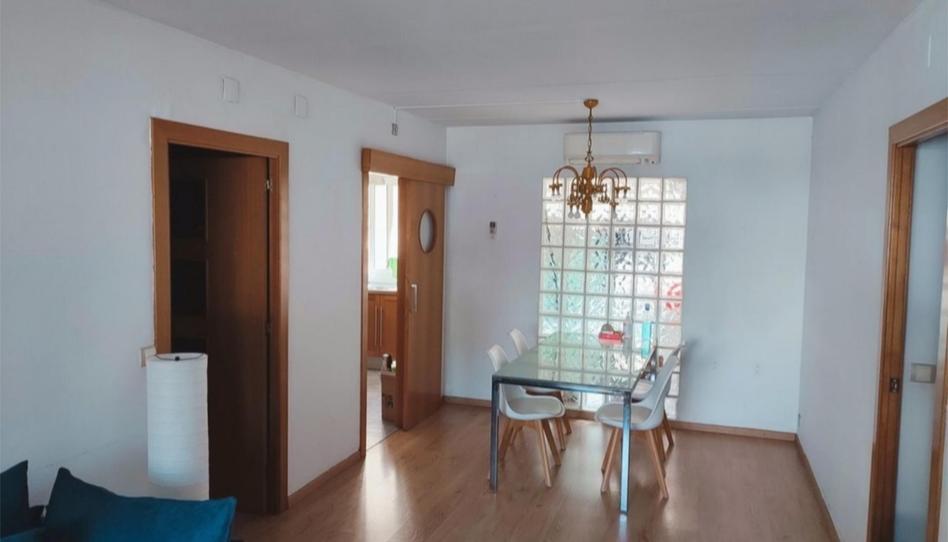 Flat to share in Carrer del Riu Anoia, 23, Sant Cosme -La Granja, Barcelona - image 1 Photo 1 of Flat to share in Carrer del Riu Anoia, 23, Sant Cosme -La Granja, Barcelona
