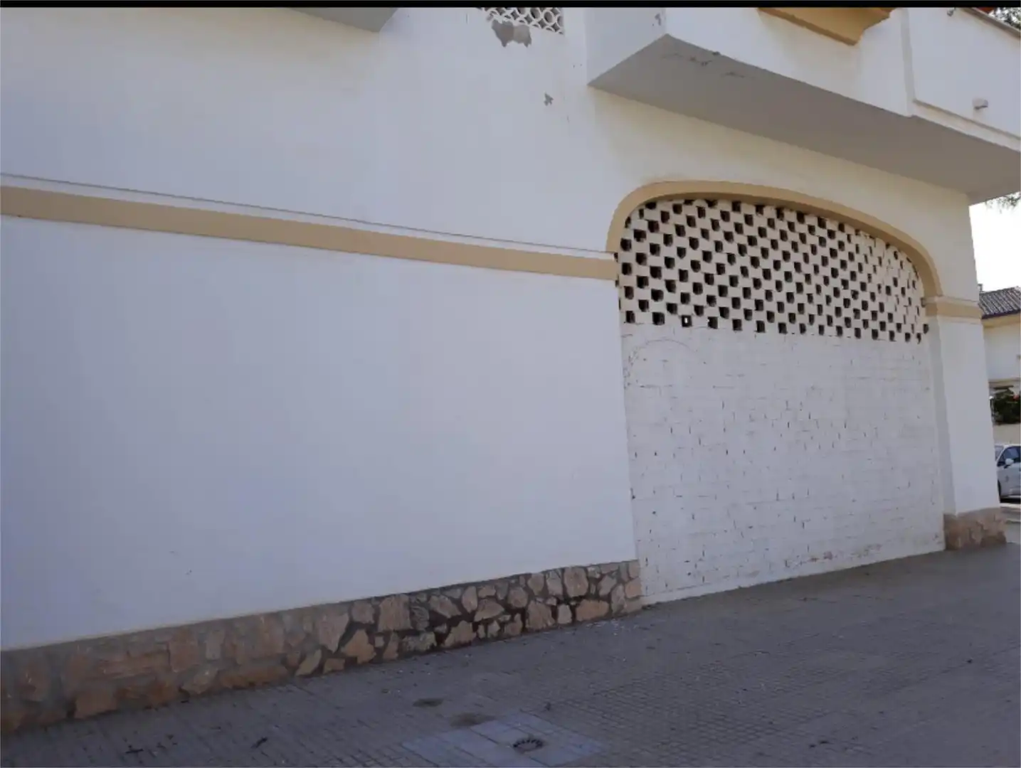 Local en venta en Calle Mercedes Formica, 7, Cortijo de Maza - Finca Monsalvez - El Olivar Vista exterior de Local en venta en Málaga