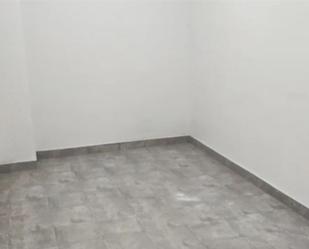 Box room to rent in Bormujos