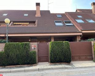 Exterior view of House or chalet for sale in Guadarrama  with Air Conditioner, Terrace and Swimming Pool