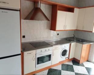 Kitchen of Flat for sale in Cebreros  with Terrace
