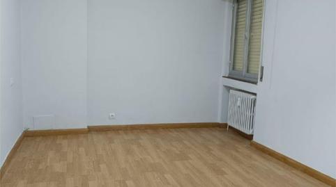 Foto 4 de Oficina de alquiler en Avenida España, 1, Centro, León