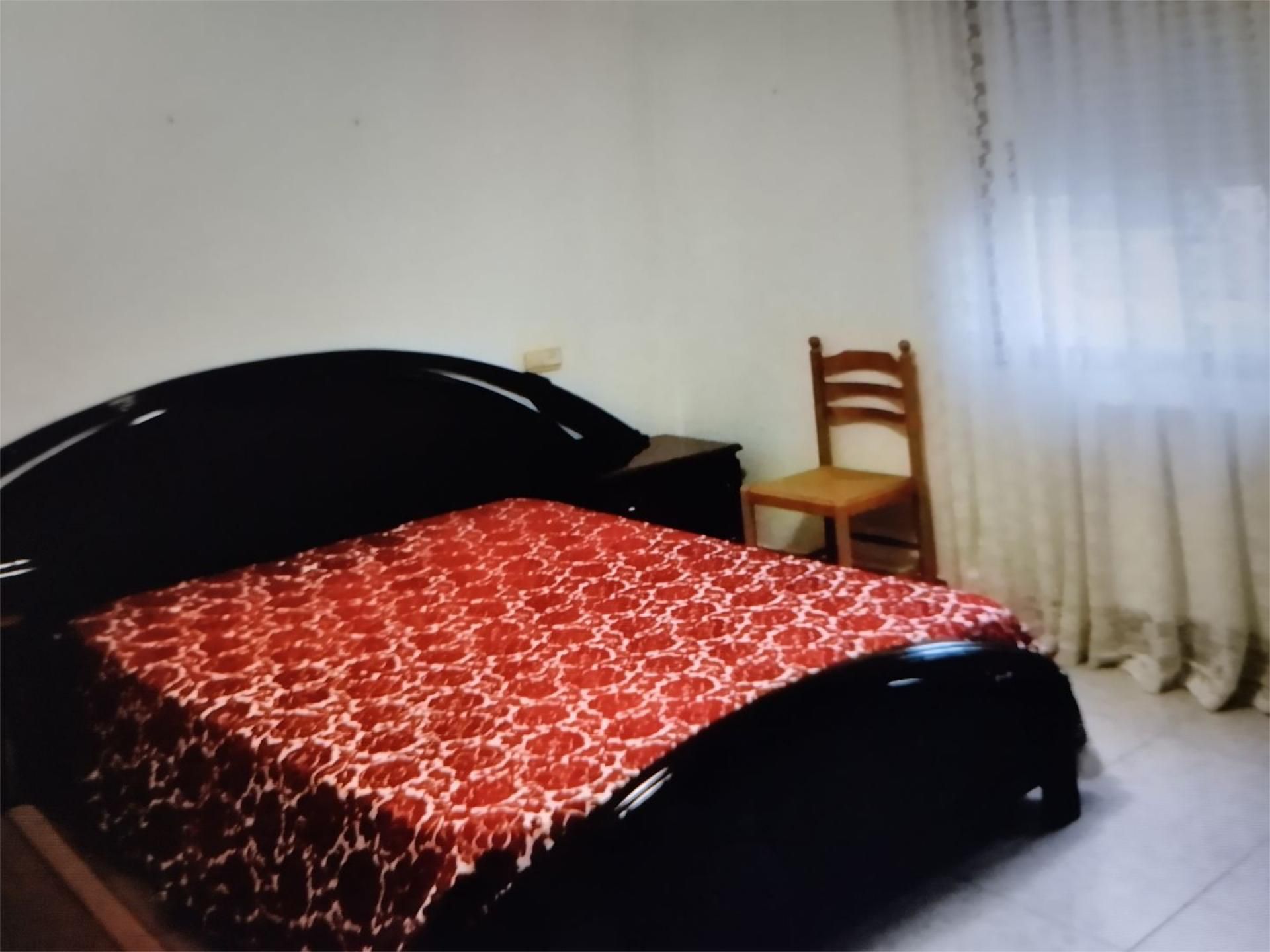 Dormitori de Pis en venda en Ribas de Sil amb Terrassa i Balcó