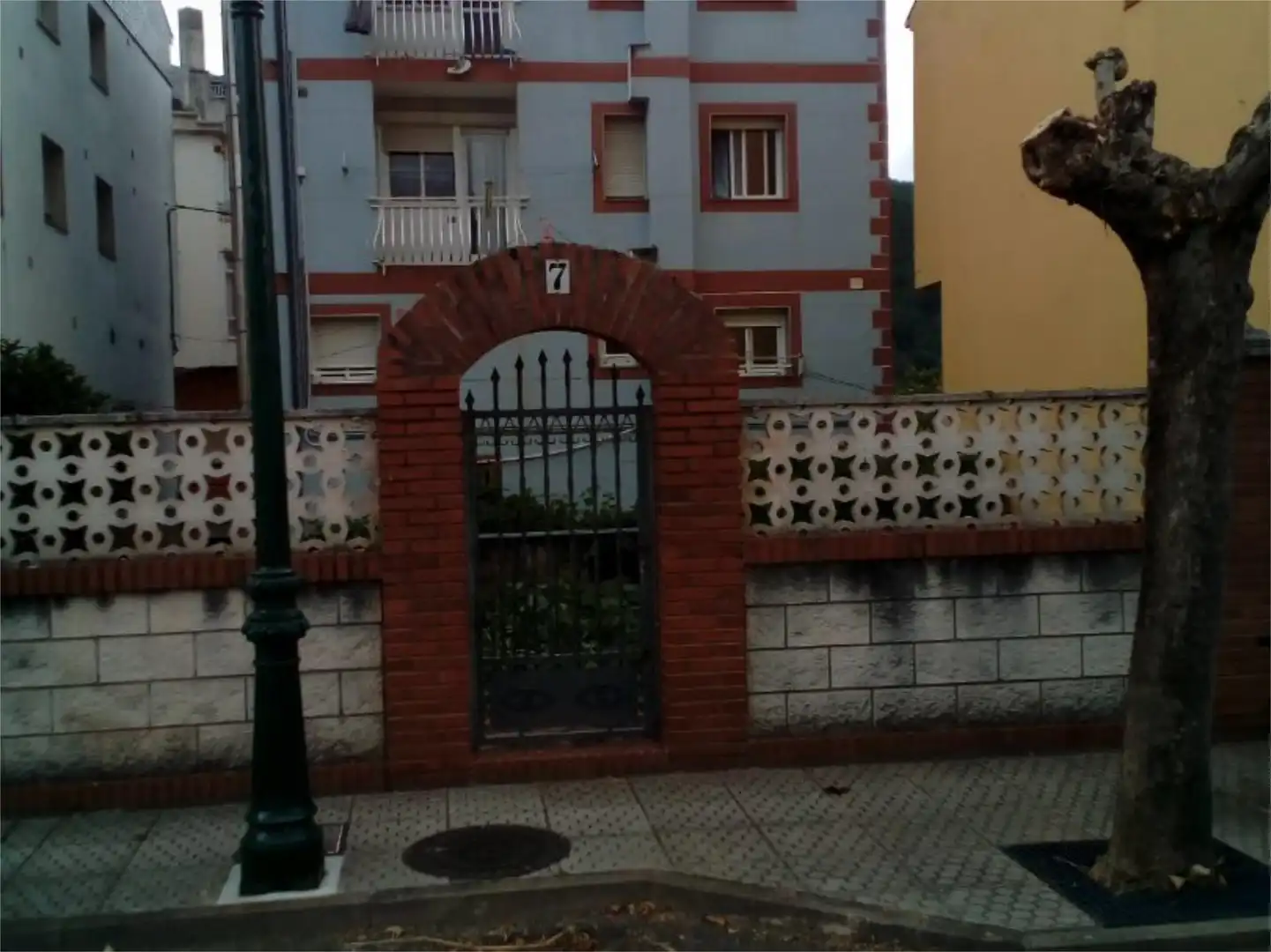 Außenansicht von Wohnung zum Verkauf in Ribas de Sil mit Heizung, Terrasse und Abstellraum