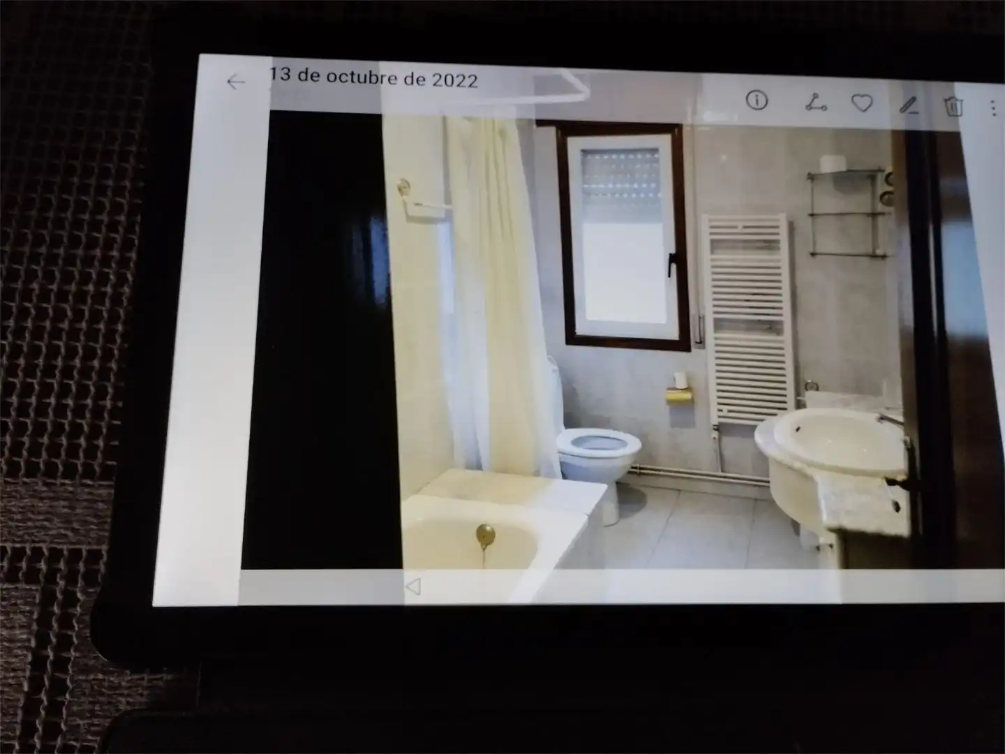 Badezimmer von Wohnung zum Verkauf in Ribas de Sil mit Heizung, Terrasse und Abstellraum
