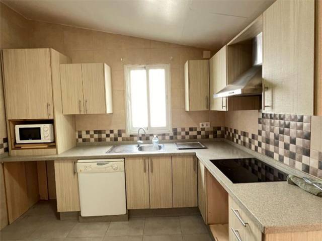 Casa adosada en Venta en Calle Estepa, 27 en Lora de Estepa