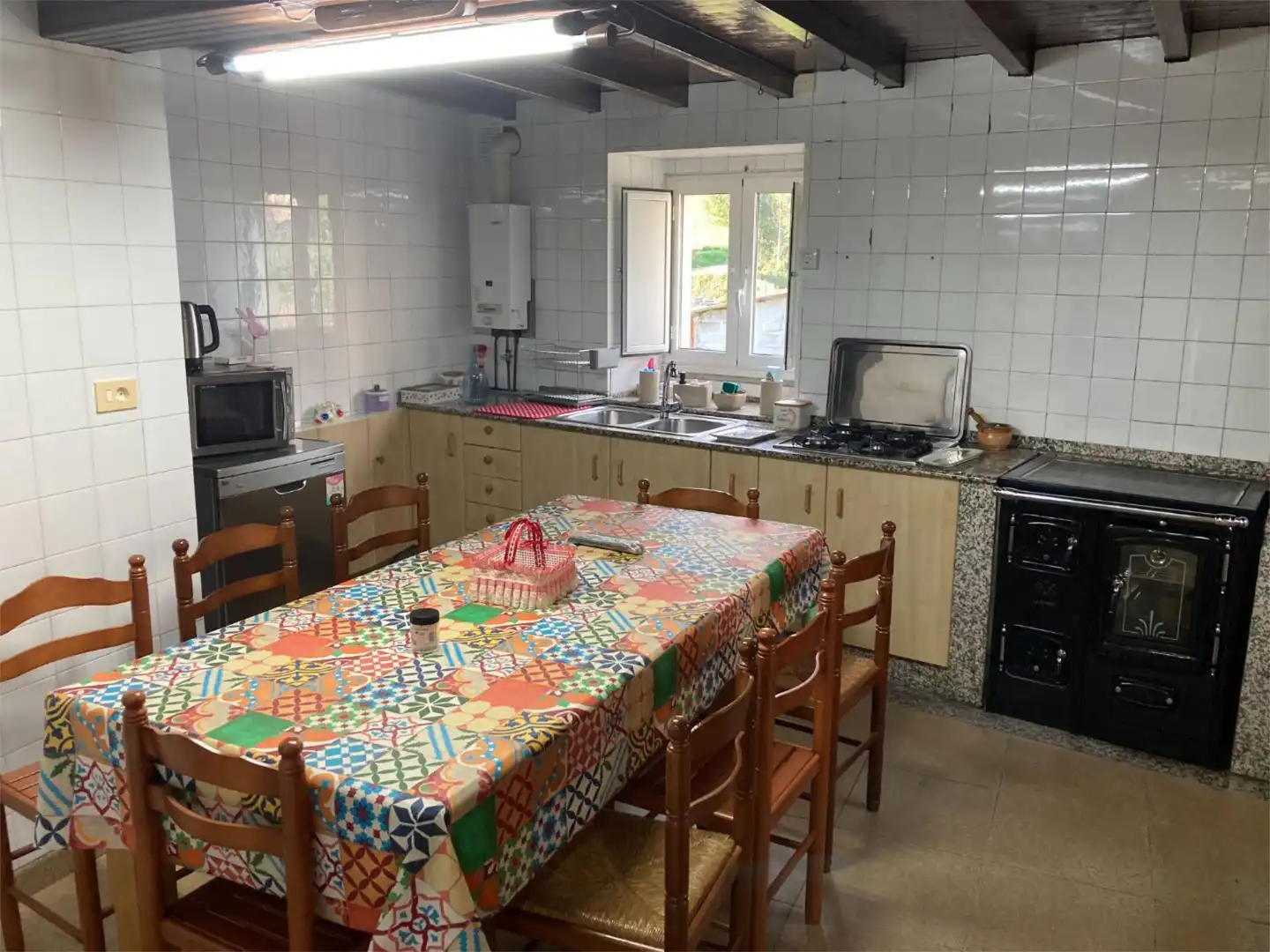 Houses for sale in Lugar Rio Cabreiro, 4, O Valadouro Kitchen of Houses for sale in O Valadouro