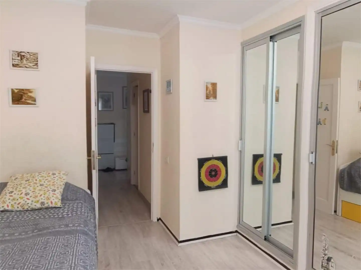 Flat for sale in Flor de Pascua, Acantilados de Los Gigantes Bedroom of Flat for sale in Santiago del Teide with Air Conditioner, Parquet flooring and Terrace