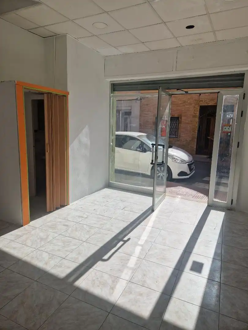 Local de lloguer en Burjassot