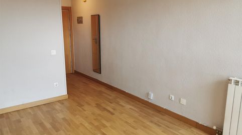Foto 5 de Piso en venta en Camino Caritat, Griseras - Gardachales, Tudela