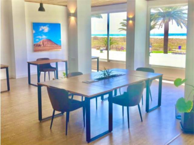 Oficina en Alquiler en Avenida del Saladar en Solana Matorral