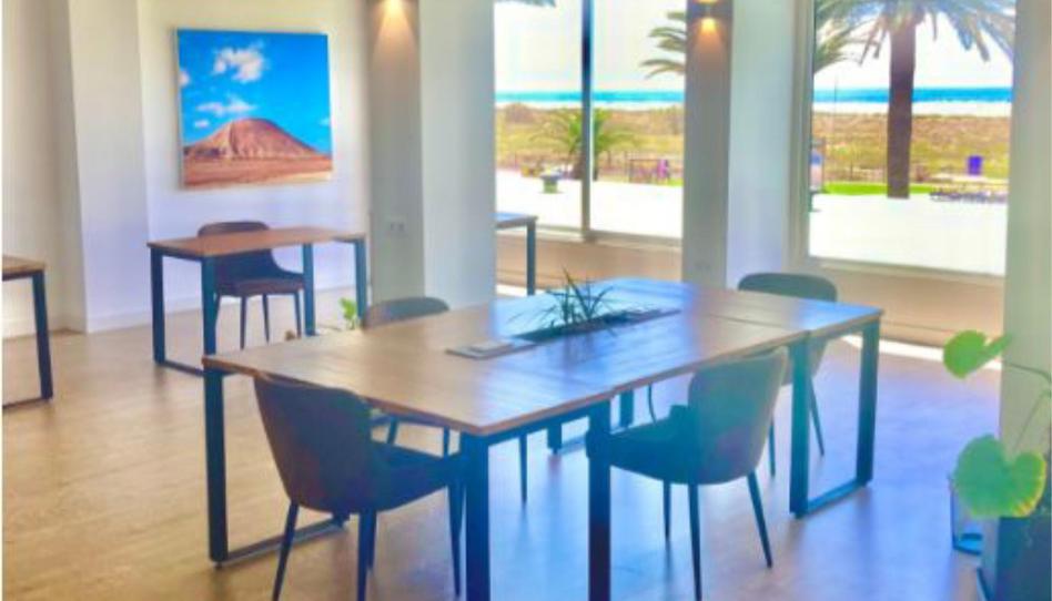 Office to rent in Avenida del Saladar, Solana Matorral, Las Palmas - image 1 Photo 1 of Office to rent in Avenida del Saladar, Solana Matorral, Las Palmas