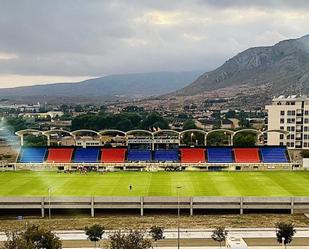 Vista exterior de Pis en venda en Elda amb Aire condicionat i Balcó