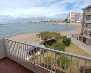 Dormitori de Pis de lloguer en La Manga del Mar Menor amb Terrassa i Balcó