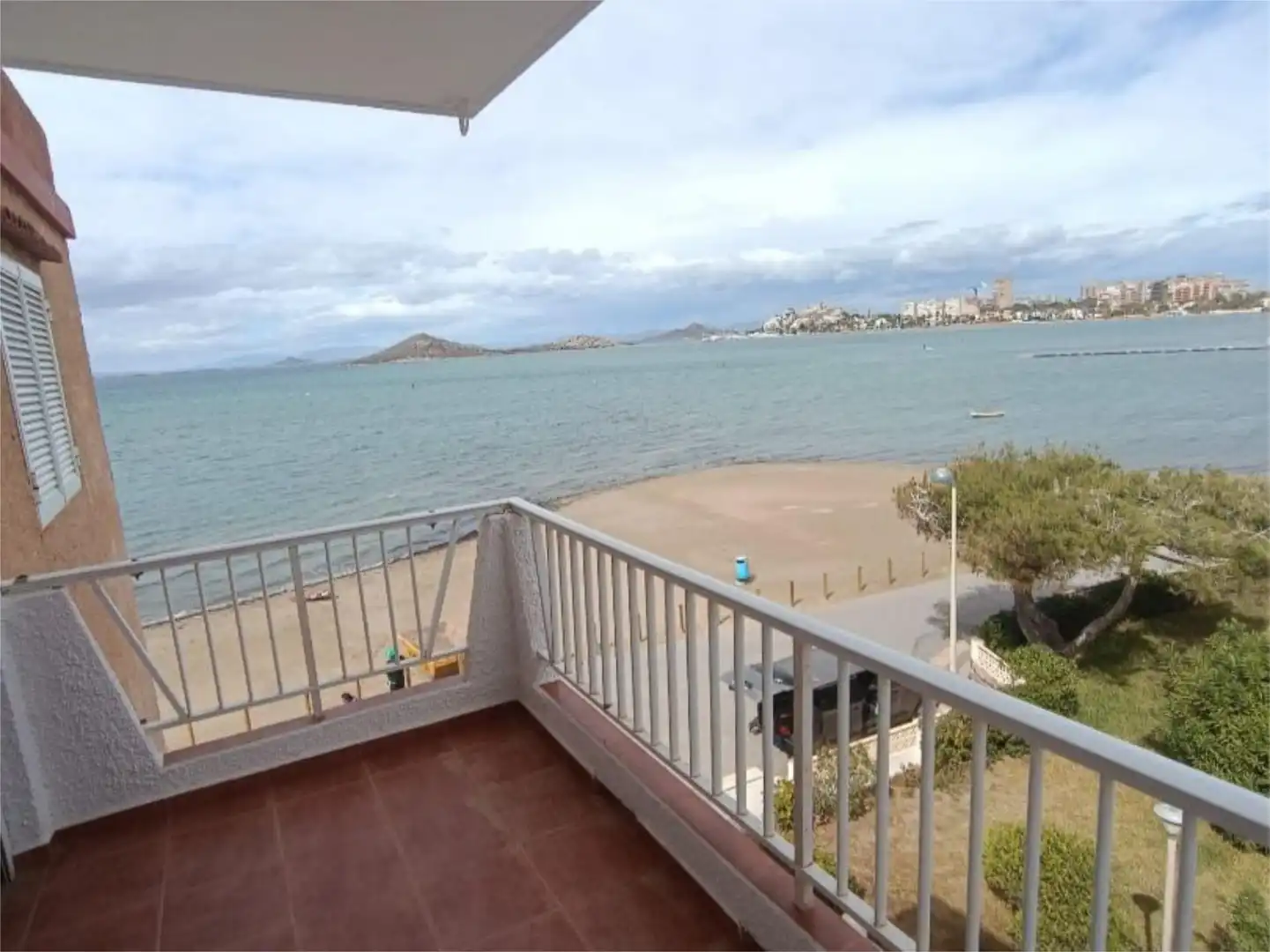 Wohnung zur Miete in Plaza Tritón, Zona Galúa - Calnegre Wohnung zur Miete in Plaza Tritón, Zona Galúa - Calnegre