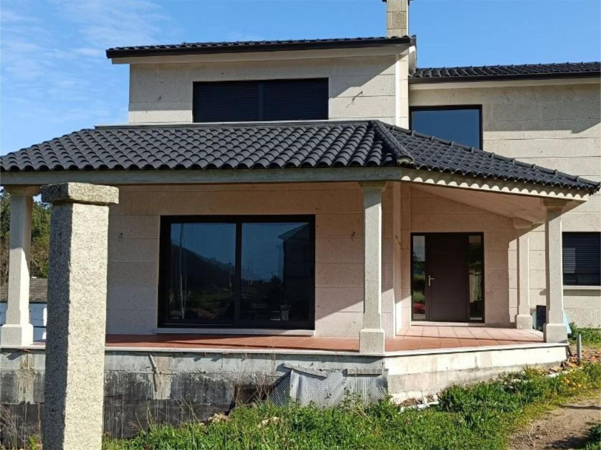 Exterior view of House or chalet for sale in Bueu  with Air Conditioner, Terrace and Balcony