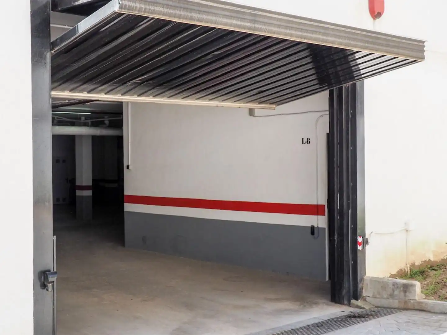 Flat for sale in Avenida del Prado, 69, Las Brisas Parking of Flat for sale in Marbella with Air Conditioner, Heating and Private garden