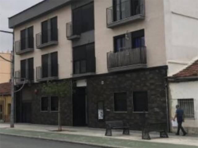 Garaje en Alquiler en Avinguda del Camí Nou, 107 en San Ramón - Monte de Piedad