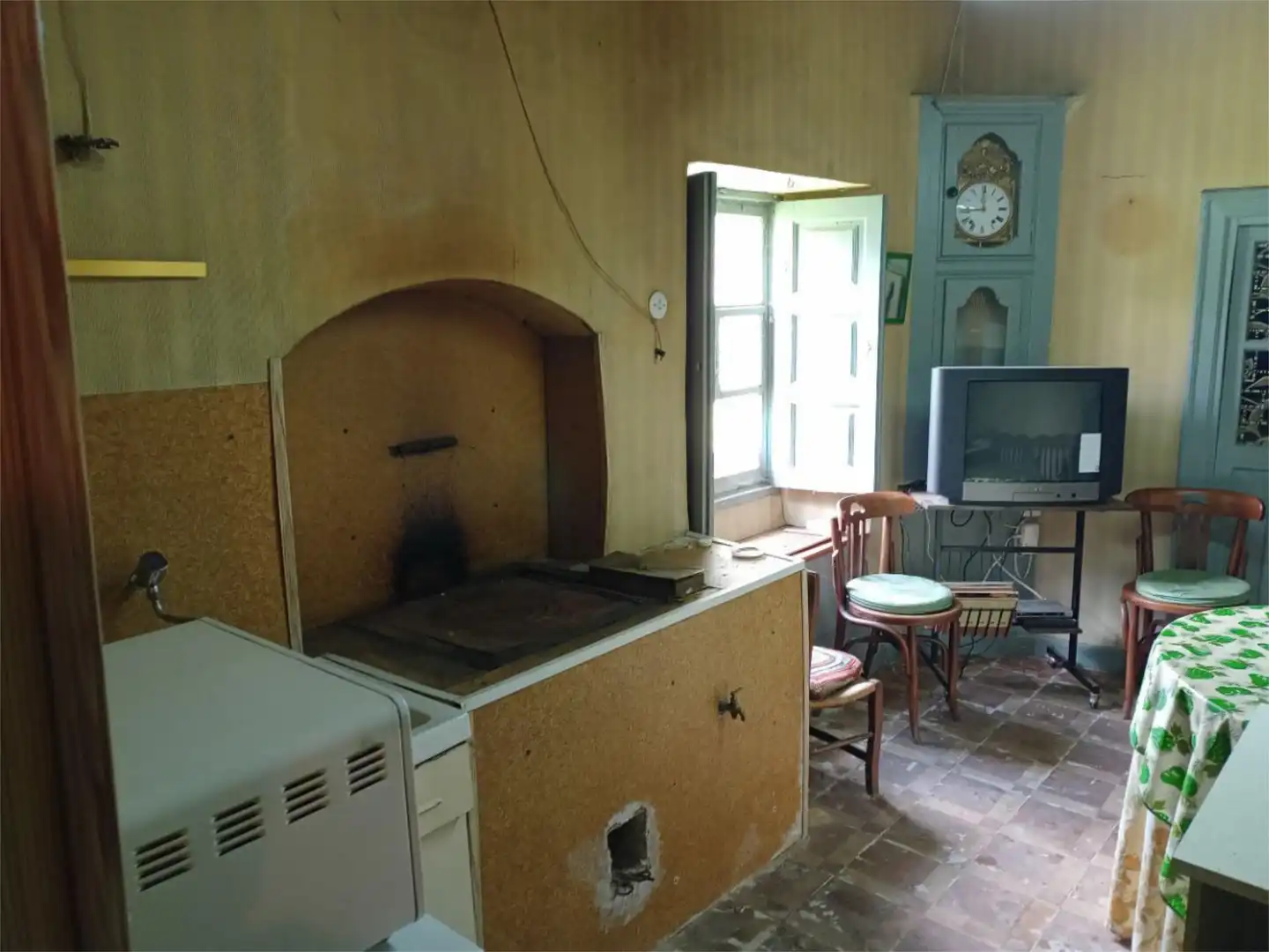 Casa o chalet en venta en Calle Paraíso, 15, Tordehumos Cocina de Casa o chalet en venta en Tordehumos con Balcón