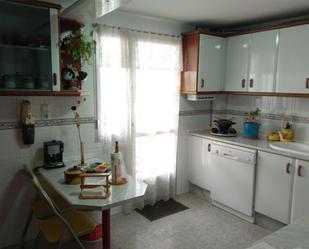 Kitchen of Single-family semi-detached for sale in Trujillanos  with Air Conditioner