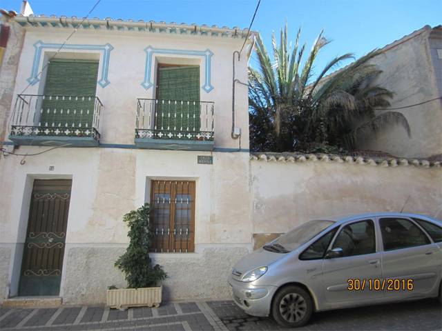 Casa adosada en Venta en Calle Huertos en Pliego