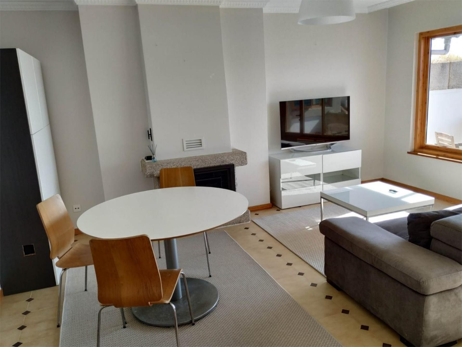 Living room of Apartment for sale in A Guarda    with Heating, Private garden and Parquet flooring