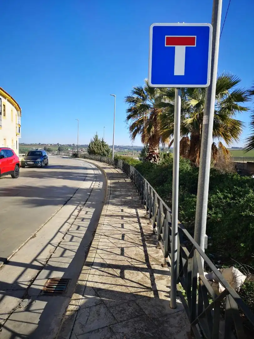 Grundstücke zum Verkauf in Calle La Fragua, La Carlota Außenansicht von Grundstücke zum Verkauf in La Carlota
