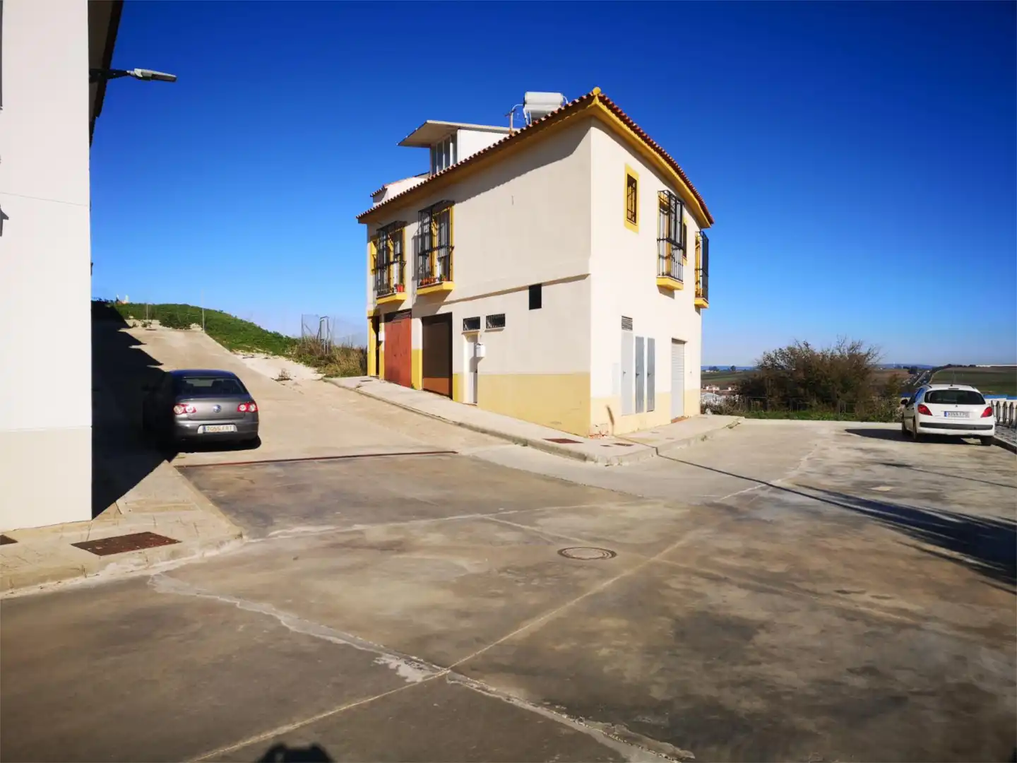 Grundstücke zum Verkauf in Calle La Fragua, La Carlota Außenansicht von Grundstücke zum Verkauf in La Carlota