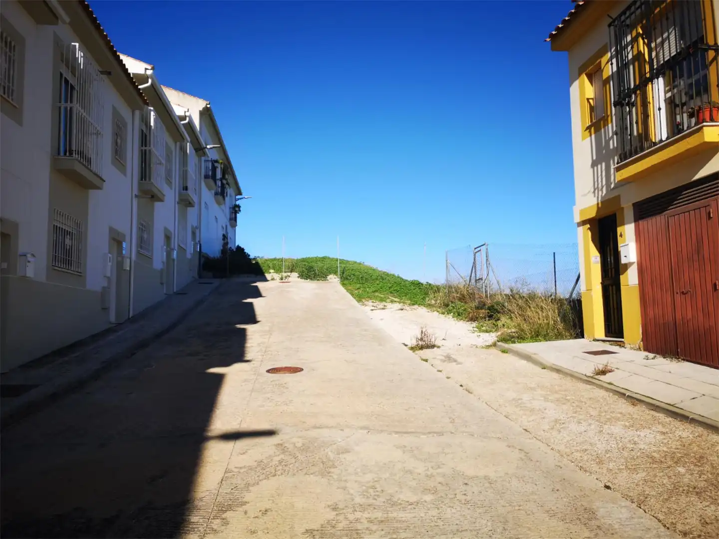 Grundstücke zum Verkauf in Calle La Fragua, La Carlota Außenansicht von Grundstücke zum Verkauf in La Carlota