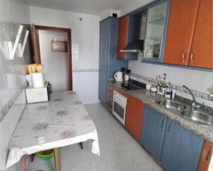 Kitchen of Apartment for sale in Nigrán