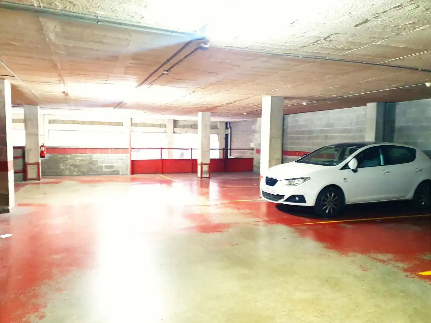 Parking de Garaje de alquiler en L'Hospitalet de Llobregat