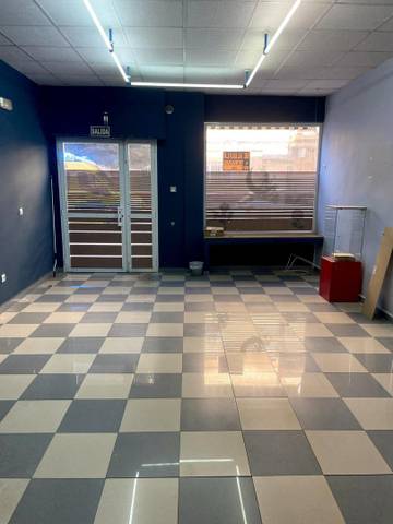 Local comercial en Alquiler en Calle de Pedrera Baja, 8 en Plaza de Toros