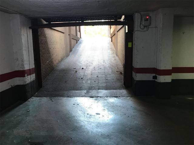 Garaje en Alquiler en Calle de los Condes de Aragón, 12 en Romareda