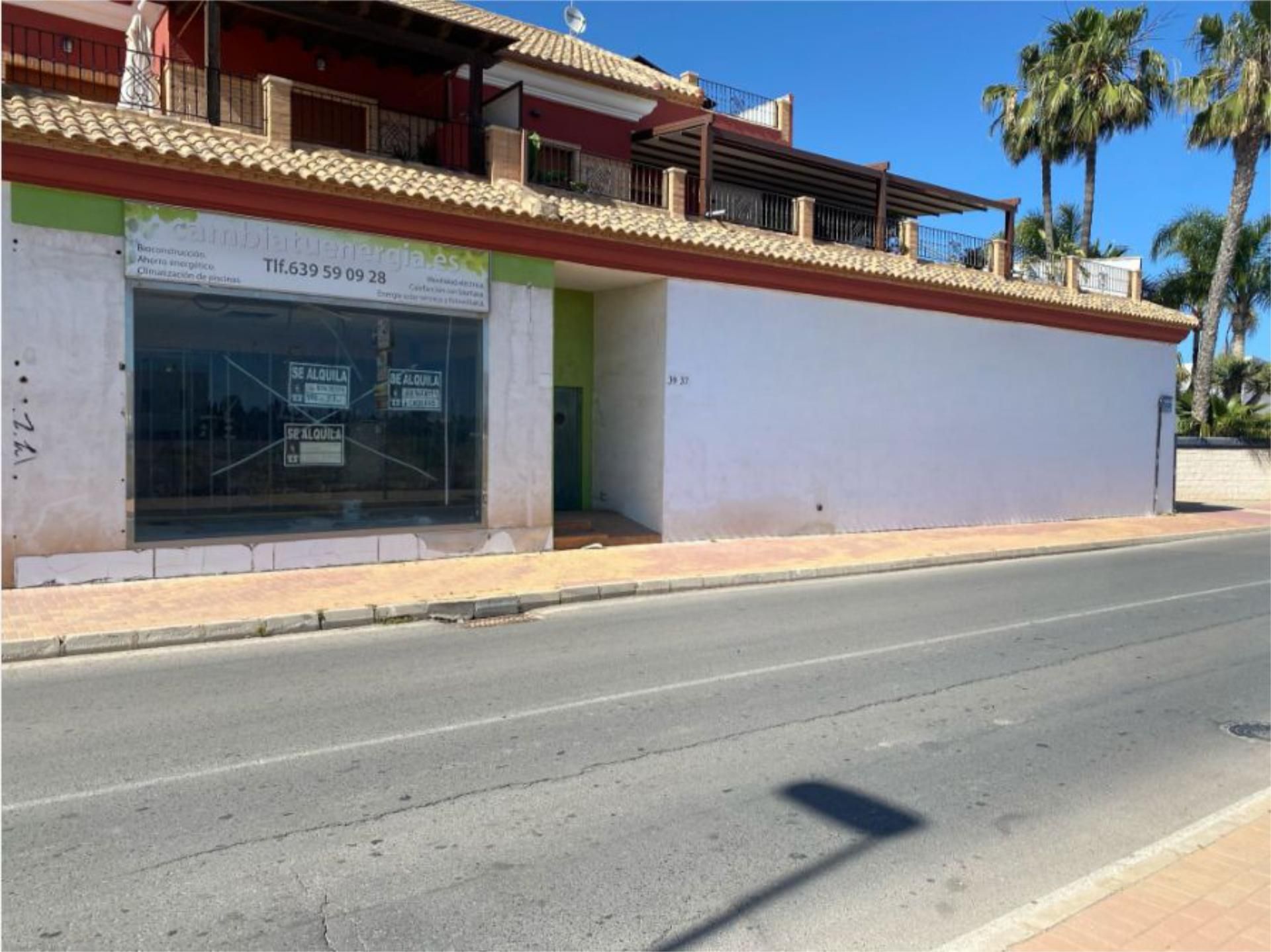 Local de lloguer a Avenida de Las Salinas, Los Peñascos - El Salero - Los Imbernones