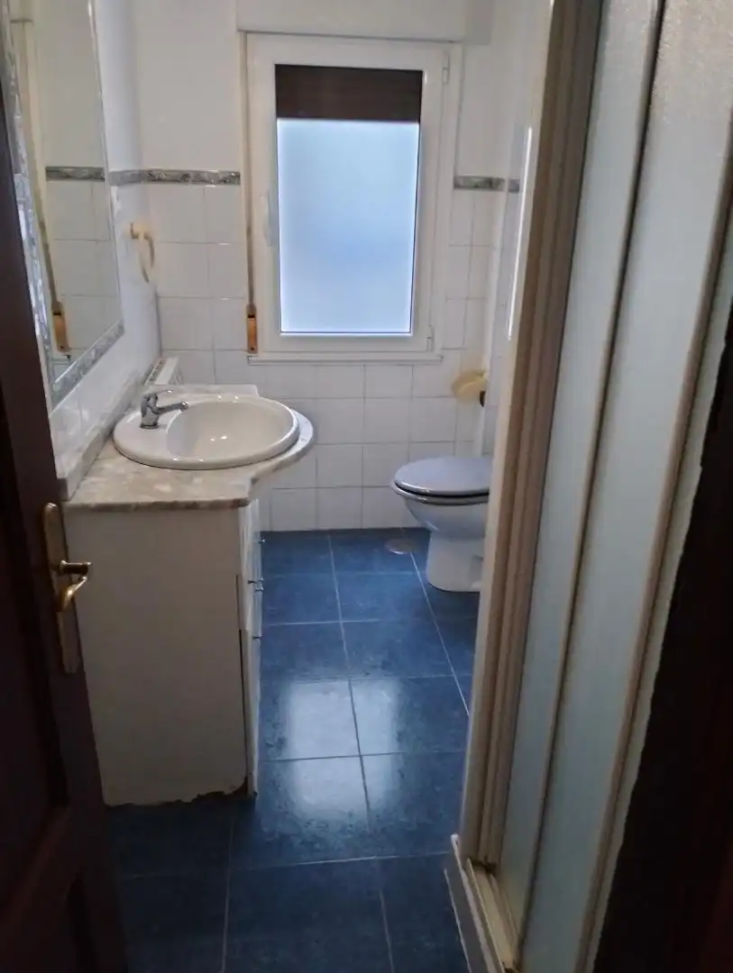 Bany de Pis en venda en Oviedo 