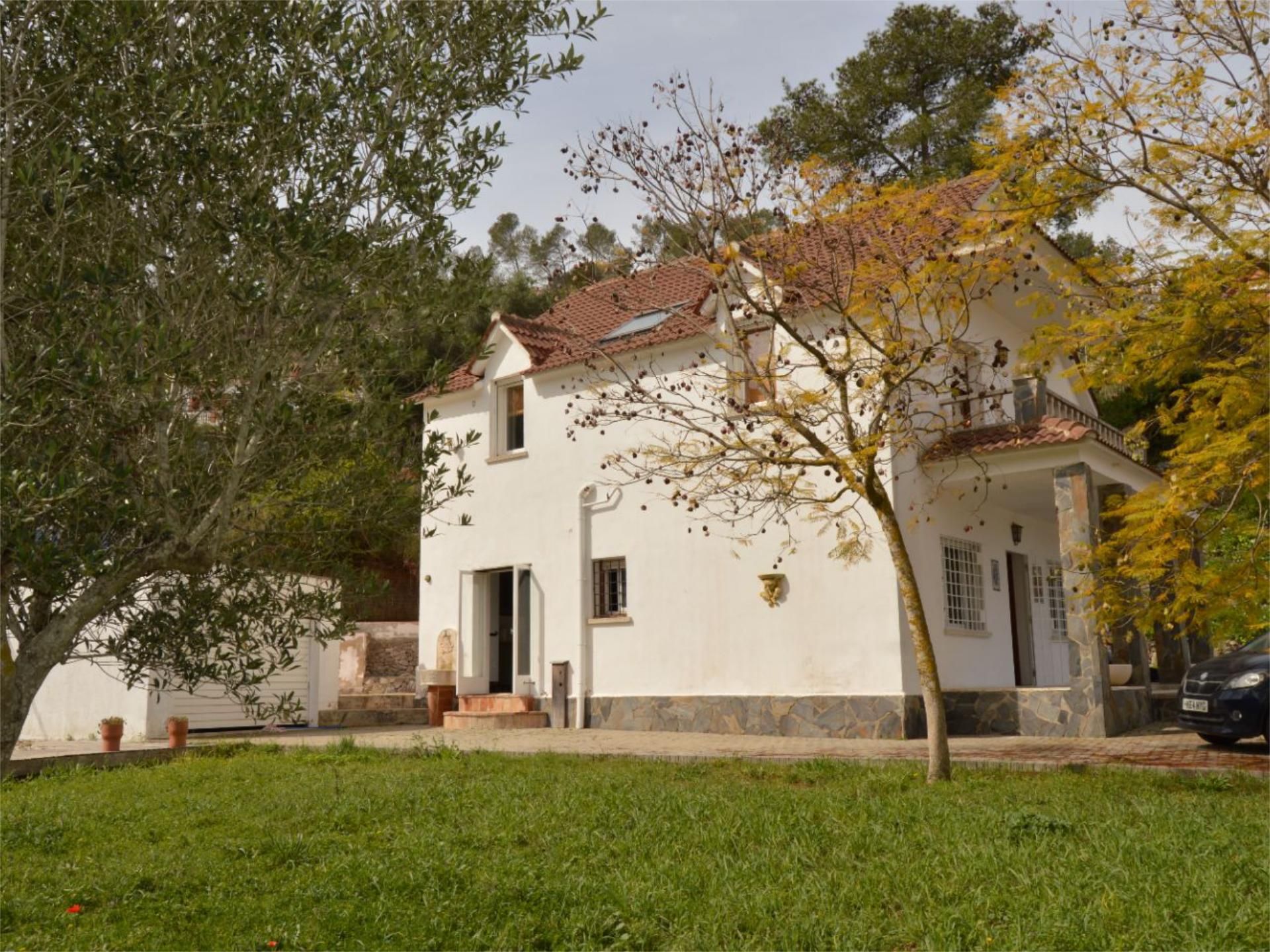 Vista exterior de Casa o xalet en venda en Sant Pere de Ribes amb Aire condicionat, Piscina i Balcó