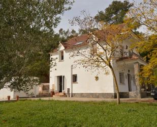 Vista exterior de Casa o xalet en venda en Sant Pere de Ribes amb Aire condicionat, Piscina i Balcó